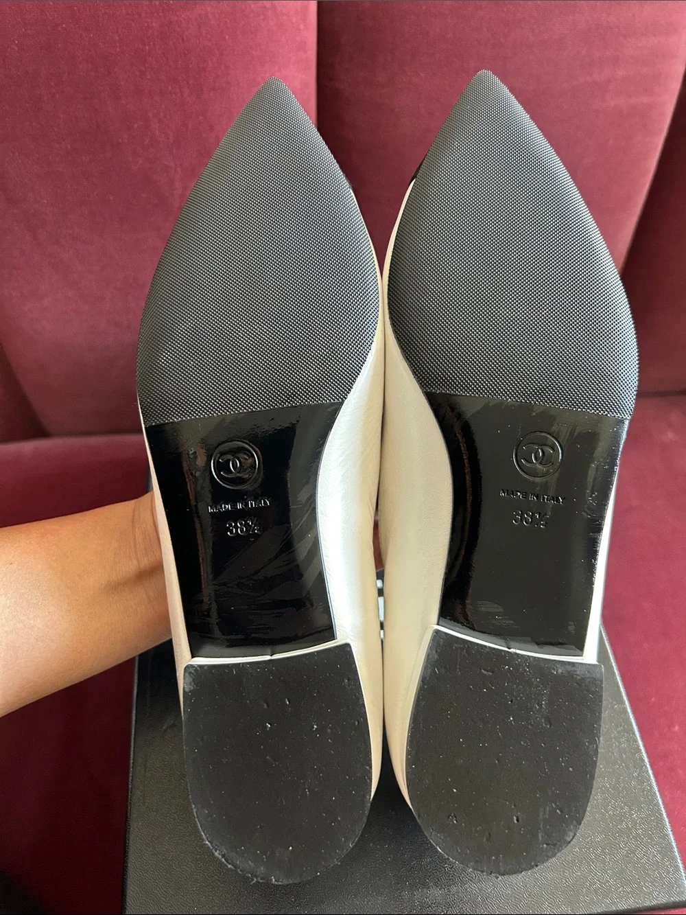 CHANEL Ballet Flats Black/White sz 38.5